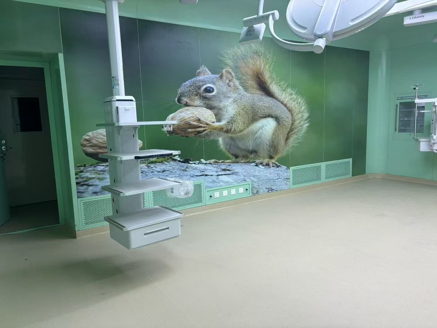 Green themed operating room project