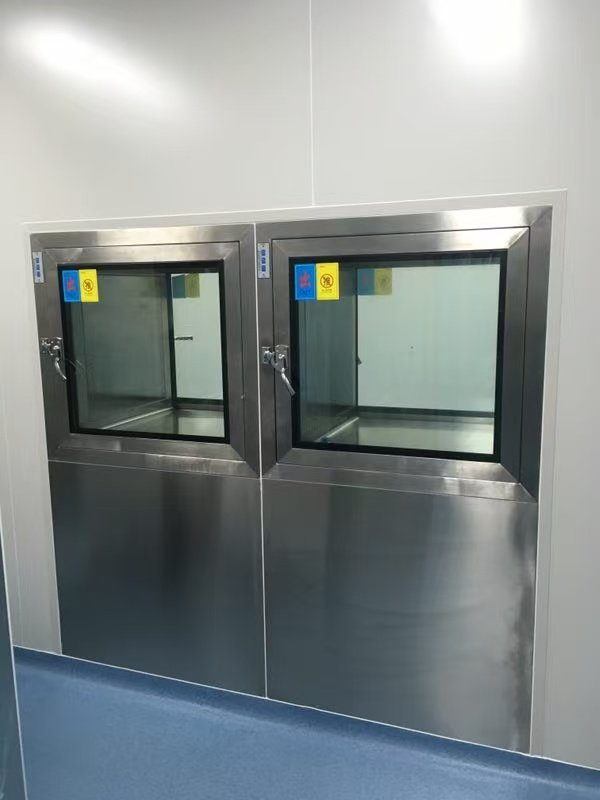Cleanroom airlock and pass box project reference