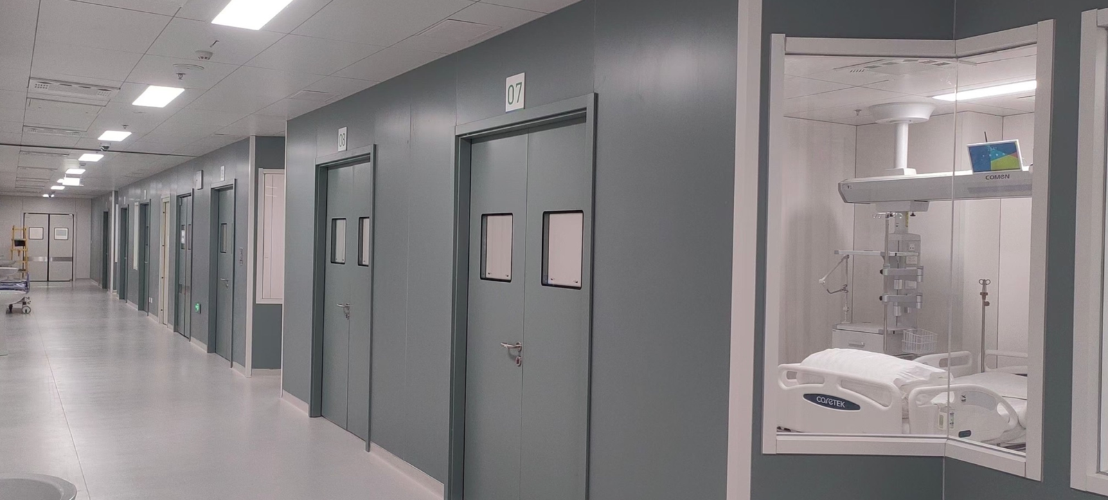 Cleanroom project corridor and working area