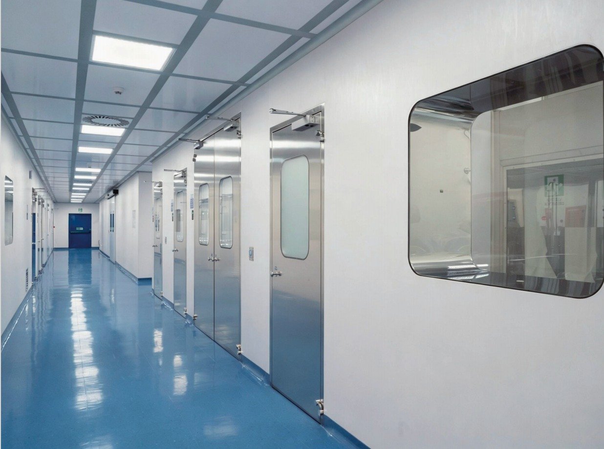Cleanroom corridor with modular wall and ceiling panels